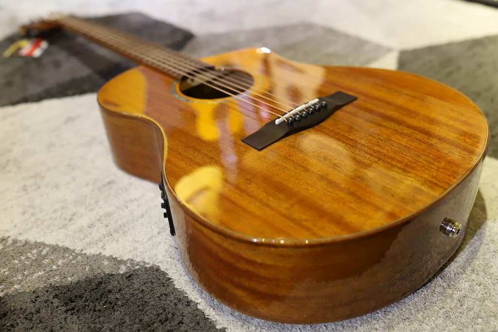 Đàn Guitar Acoustic Takahama ATK150CE